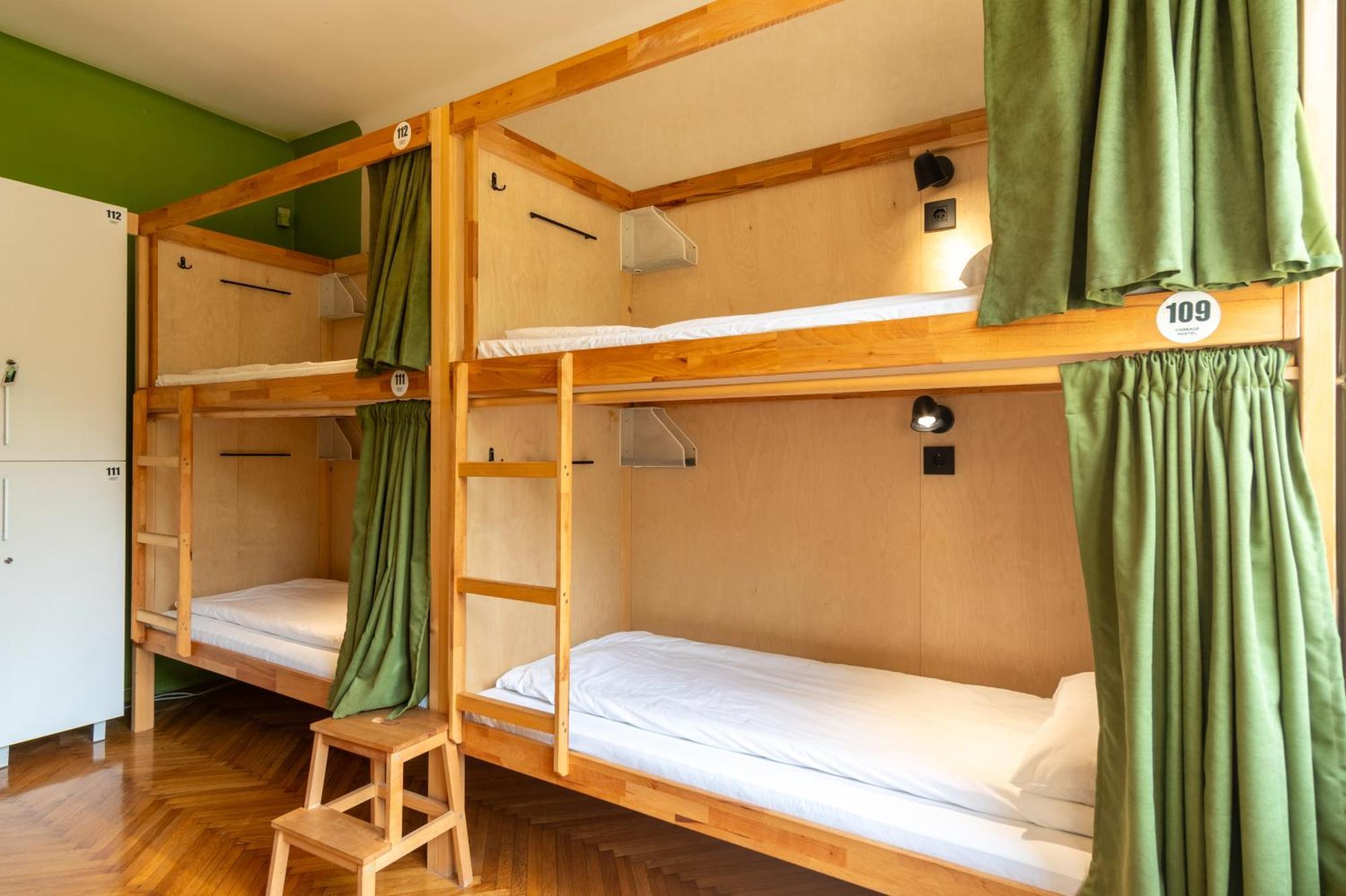 Cabbage Hostel Belgrade Exterior photo